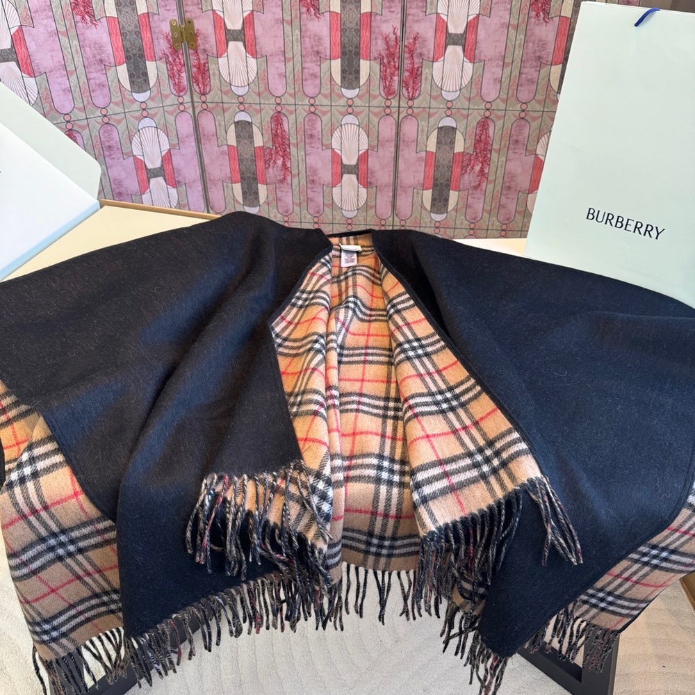 Burberry Black Fringe Wrap with Classic Check Lining